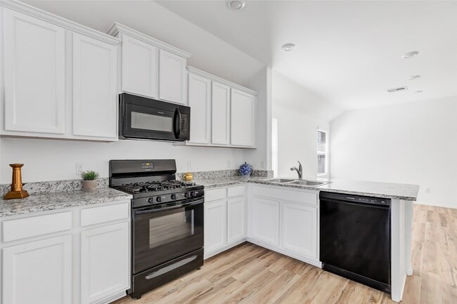 Building Photo - 6220 Arcadia Sound Ln