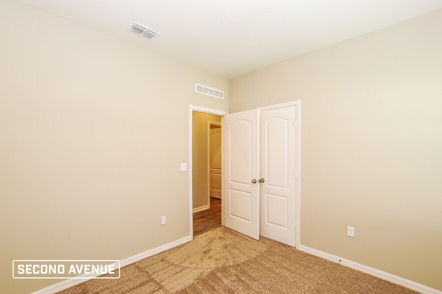 Building Photo - 512 Falcon Ridge Rd