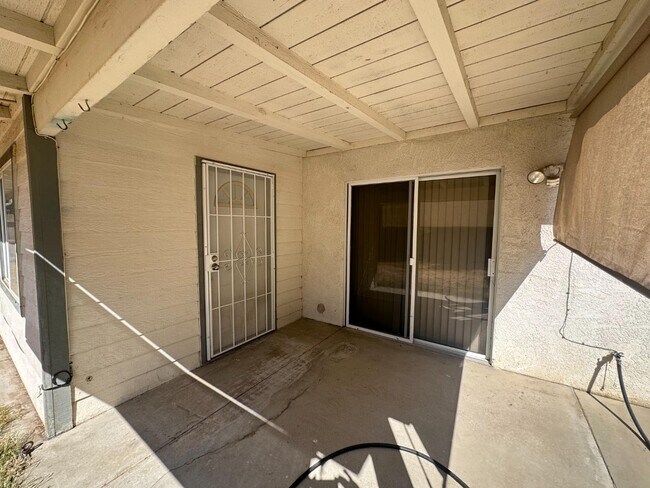 Building Photo - 2378 Grapewood Ct