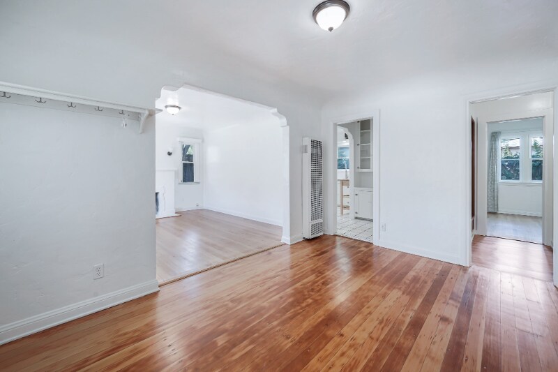 Building Photo - 3574 Helms Ave