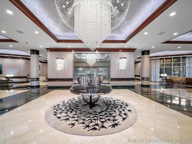 Building Photo - 3100 N Ocean Blvd