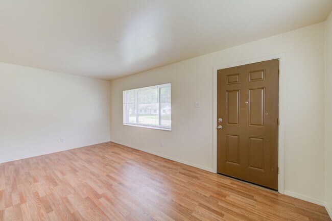 Building Photo - 3937 Jane Ave