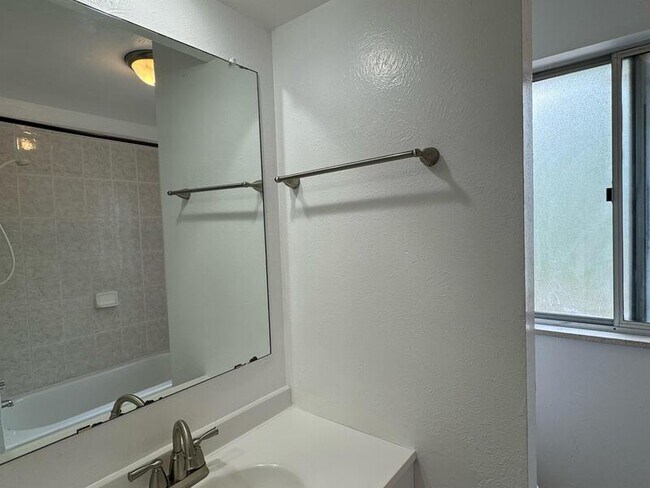 Building Photo - 9781 W Fremont Pl