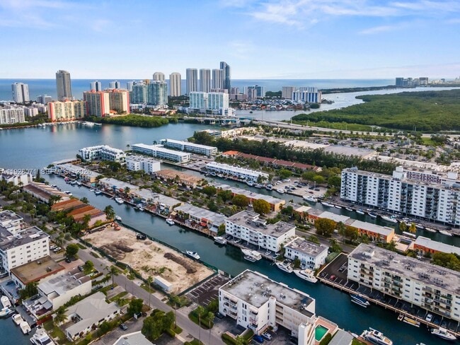 Building Photo - 3755 NE 167th St