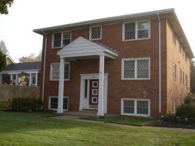 Building Photo - 914 N Main St