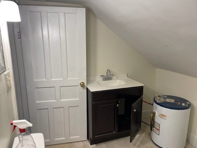 Bathroom - 22 Grove Ave