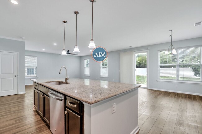 Building Photo - Upgraded 4BR in Heritage at New Riverside – Fenced Yard, Island Kitchen - Available July 15