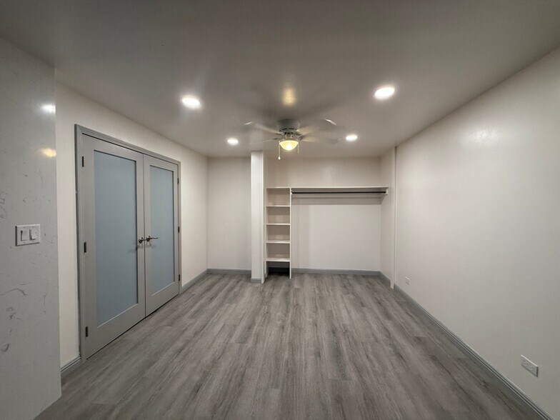 Building Photo - 4300 Waialae Ave