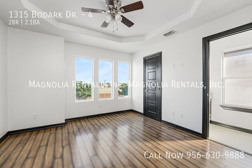 Building Photo - 1315 Bodark Dr