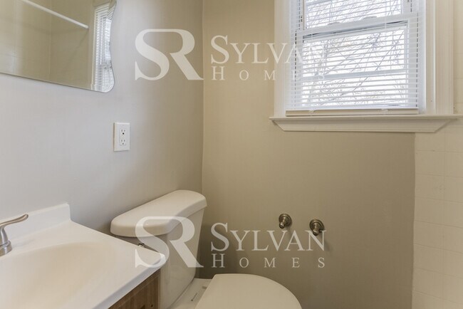 Building Photo - Enjoy living the good life in this 4 bedro...