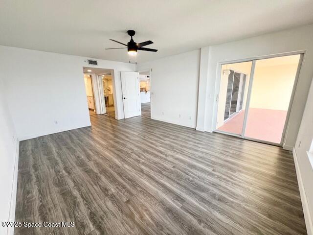 Building Photo - 102 Riverside Dr