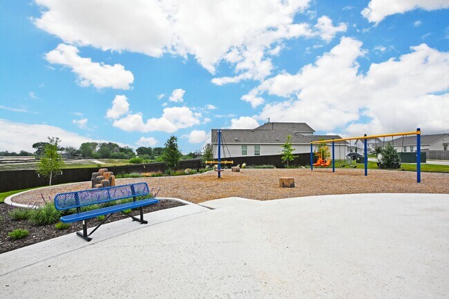 Building Photo - 729 Thea Mdws