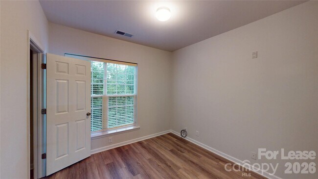 Building Photo - 14648 Via Sorrento Dr