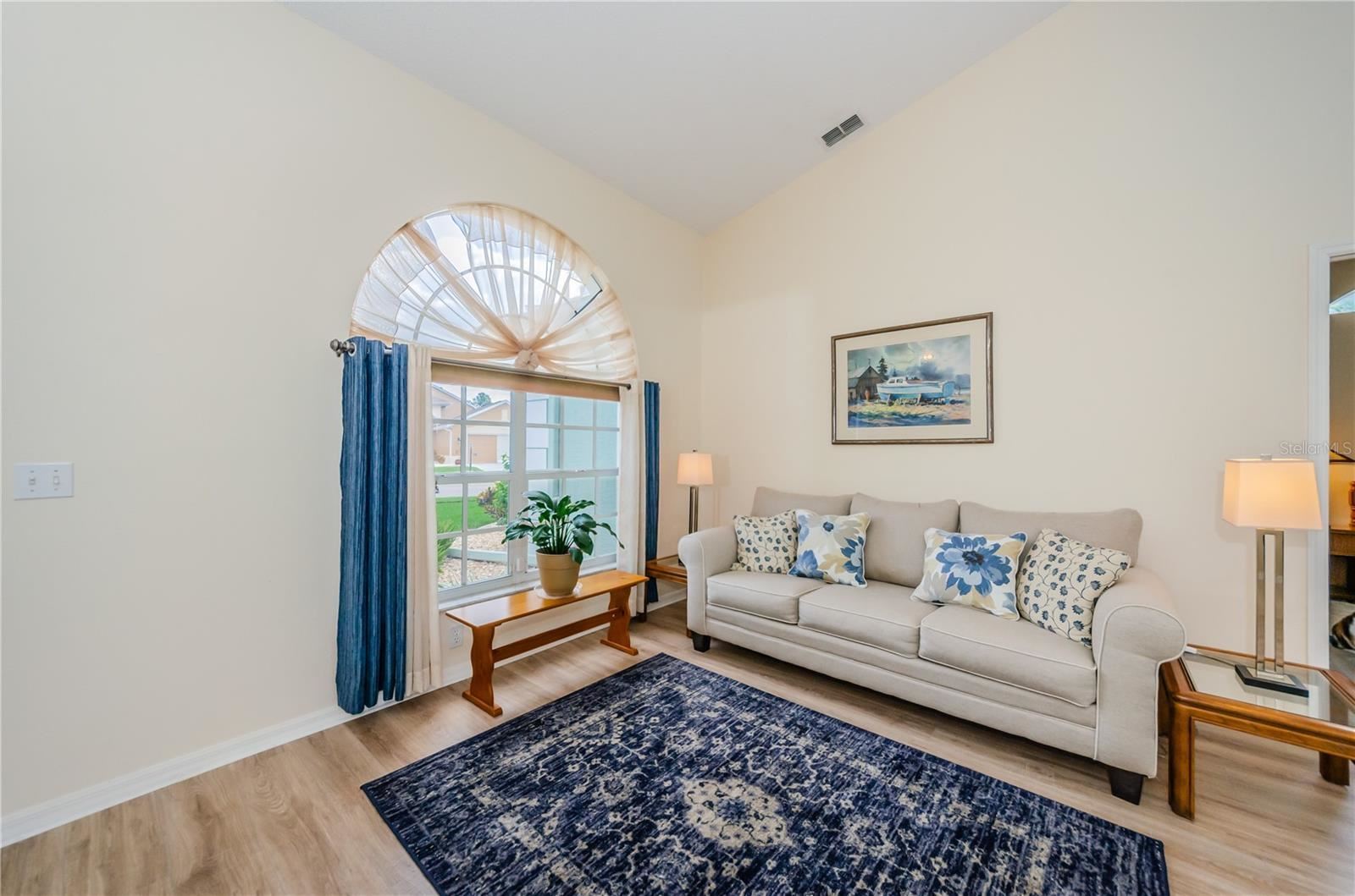 Building Photo - 9413 Summerbreeze Ter