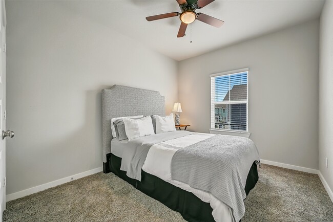 Building Photo - 2403 Bay Breeze Dr