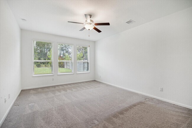 Building Photo - 17727 Misty Brk Ln