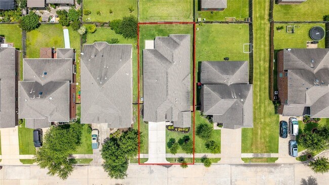 Building Photo - 17314 Aldenwilds Ln