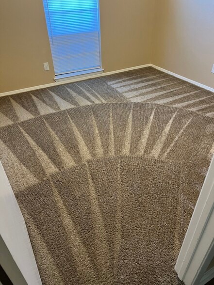 Building Photo - 6628 Harrison Way