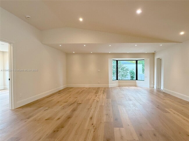 Building Photo - 8845 SW 176th Terrace