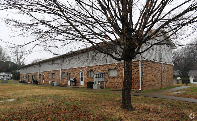 Building Photo - Jefferson Village Apartments