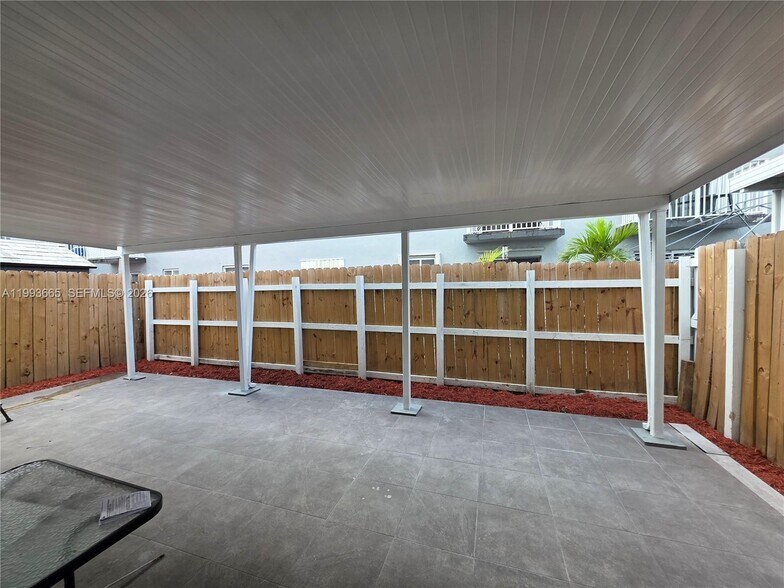 Building Photo - 7971 SW 152nd Ave