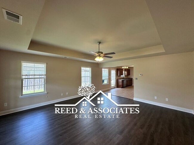 Building Photo - Just Minutes Away from DeSoto County Schools!