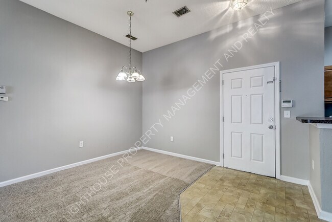 Building Photo - 6788 Manotak Oaks Dr