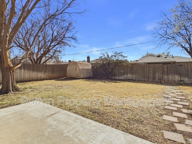 Building Photo - 7727 Cervin Dr