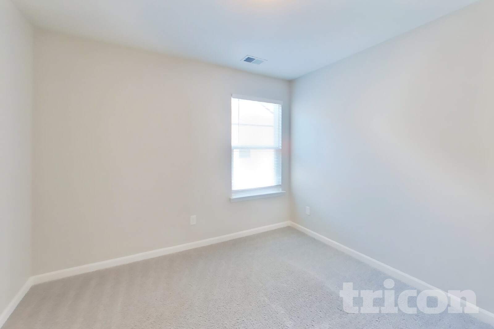 Building Photo - 403 Riverwood Ct