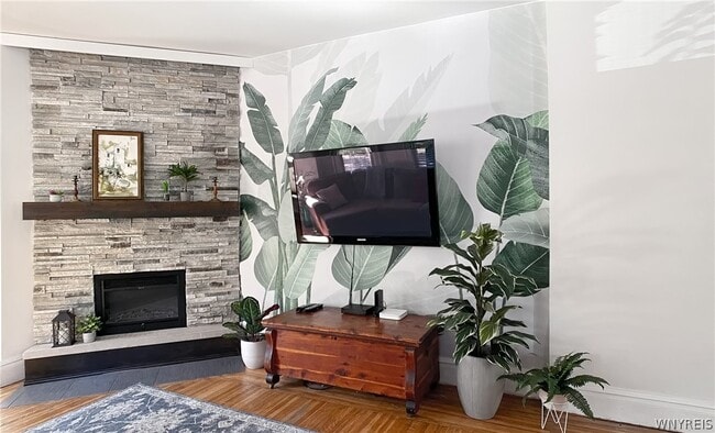 Building Photo - 836 Richmond Ave