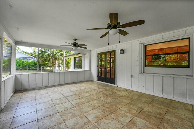 Building Photo - 17717 Bridle Ln