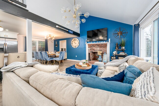 Building Photo - 57 Summersea Rd