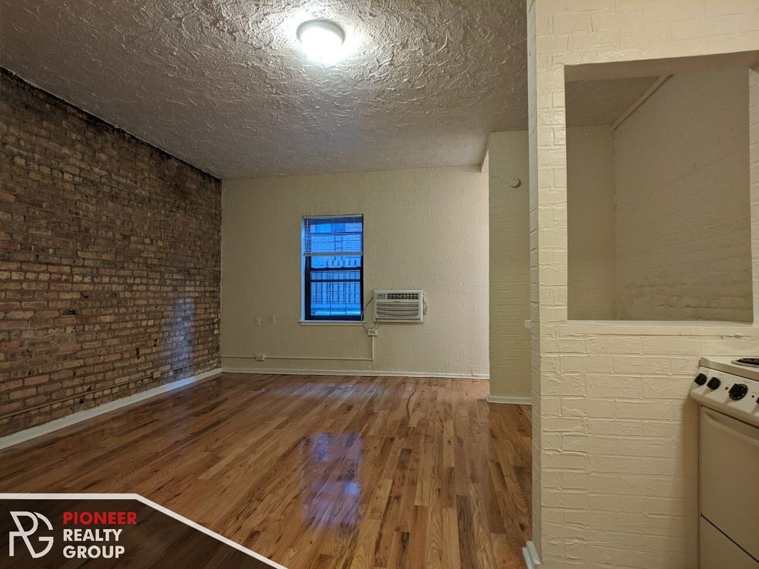 Building Photo - 536 W Arlington Pl