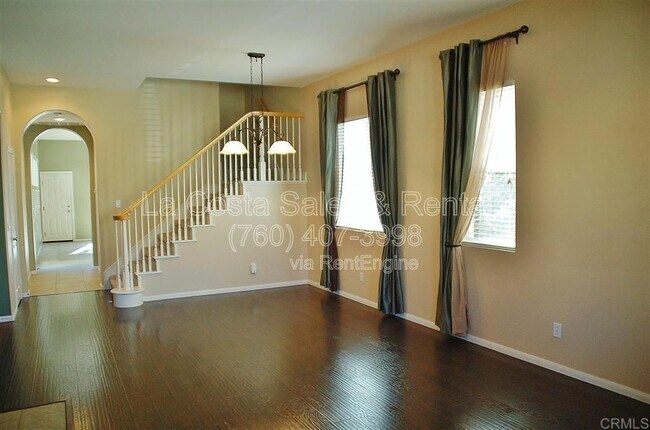 Building Photo - 1139 Calistoga Way