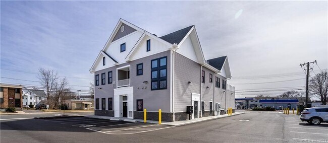 Building Photo - 77 Whiting St
