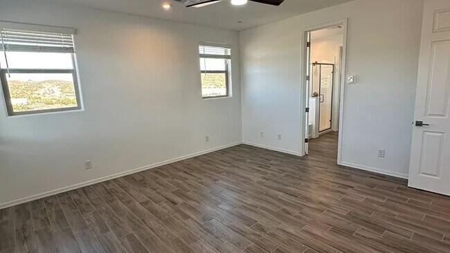 Building Photo - 2 Story North Peoria Home