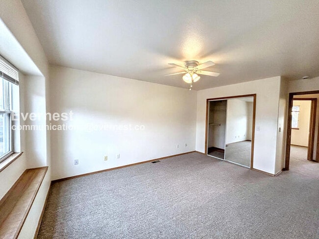 Building Photo - 4409 Cherry Oak Ct