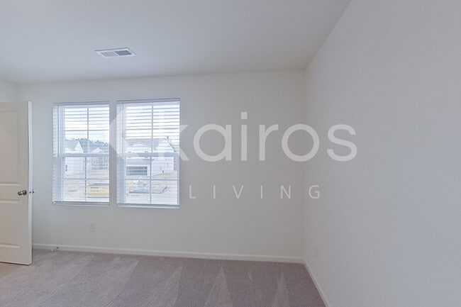 Building Photo - 7016 Moss Creek Way