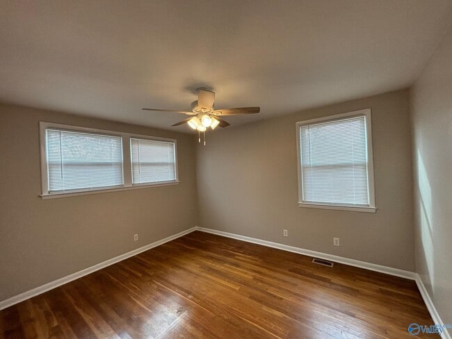 Building Photo - 2206 Harris Rd NW