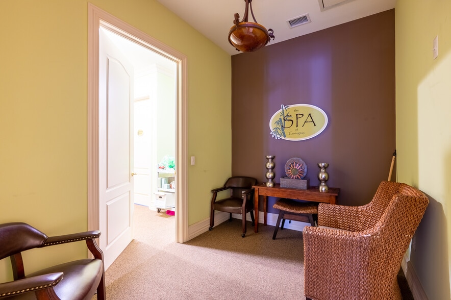 Spa - 539 Sophee Ln