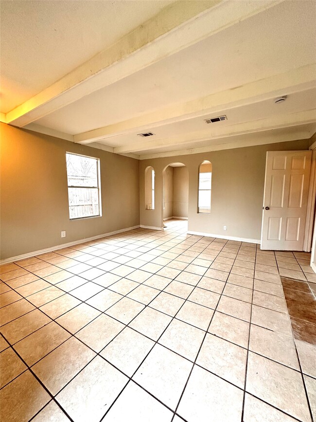 Building Photo - 1209 Glenn Ave