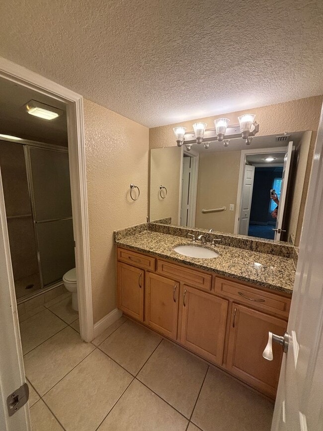 Building Photo - Condo Living at Its Best in Ponte Vedra Be...