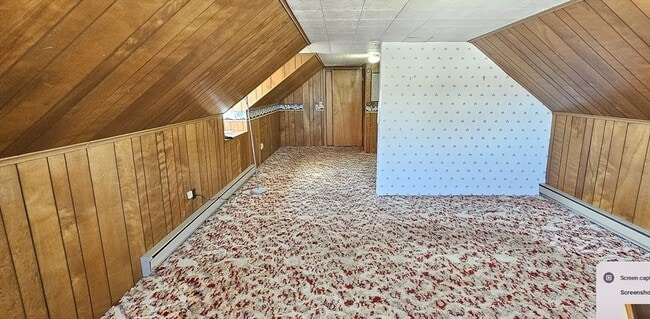 Building Photo - 1024 N Main St