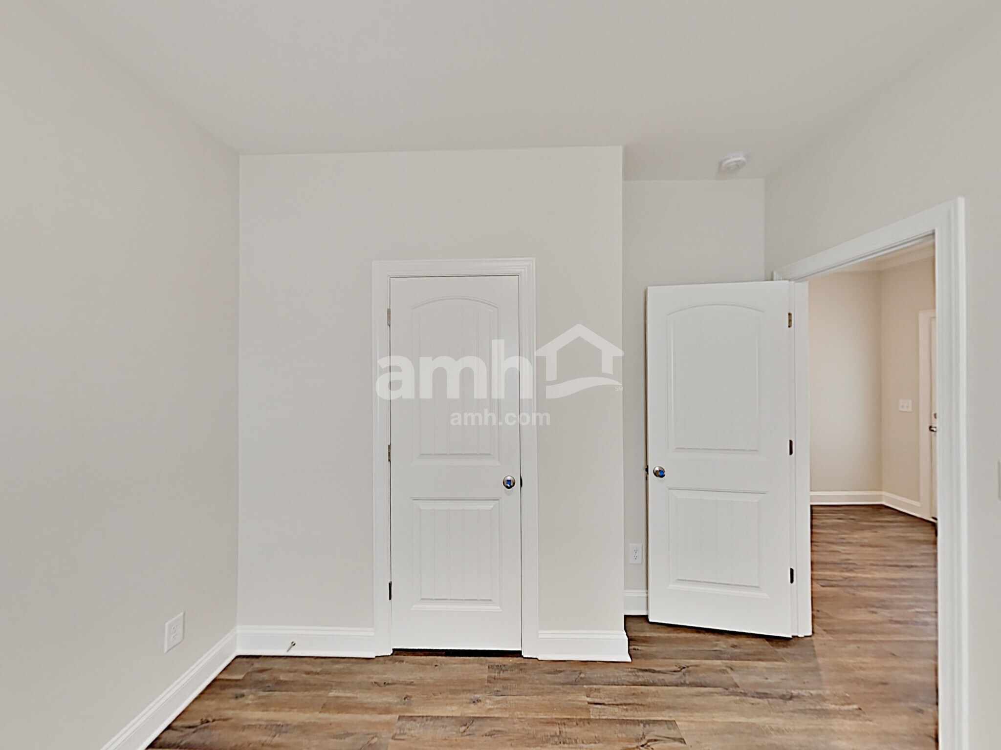 Building Photo - 160 Legacy Dr