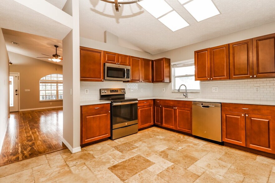 Building Photo - 11635 Leda Ln