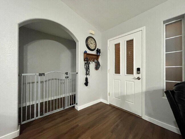 Building Photo - VILLA CHAPARRAL