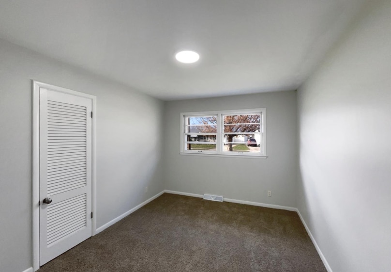 Building Photo - 2828 Shartle St