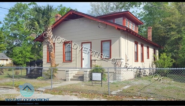 Primary Photo - Gorgeous 2 story, 3 bedroom / 2bathroom ho...