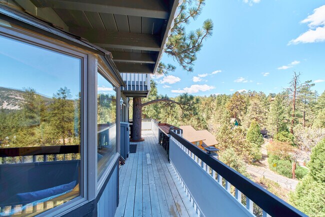Building Photo - 509 Wallace Ln