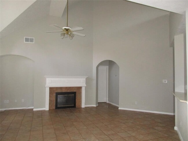 Building Photo - 11723 Brydan Dr